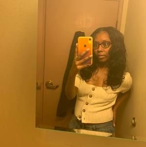 Meet your Posher, Lashauna